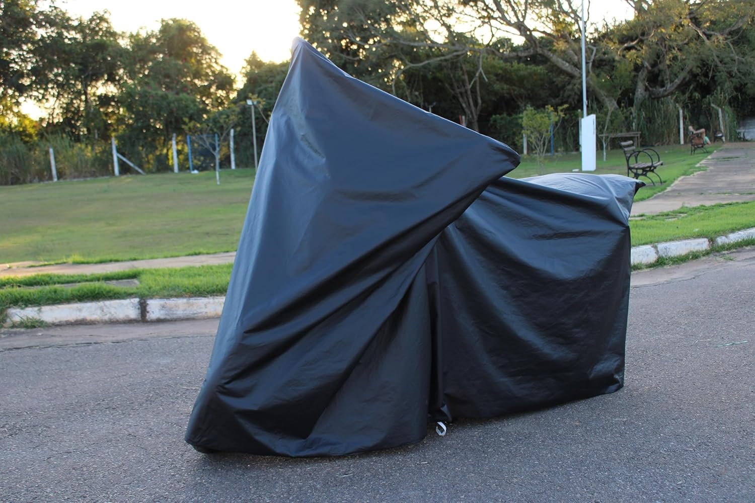 Capa de Cobrir Moto em Couro Protetora Impermeável Anti-uv (PCX 150) - Imagem 3