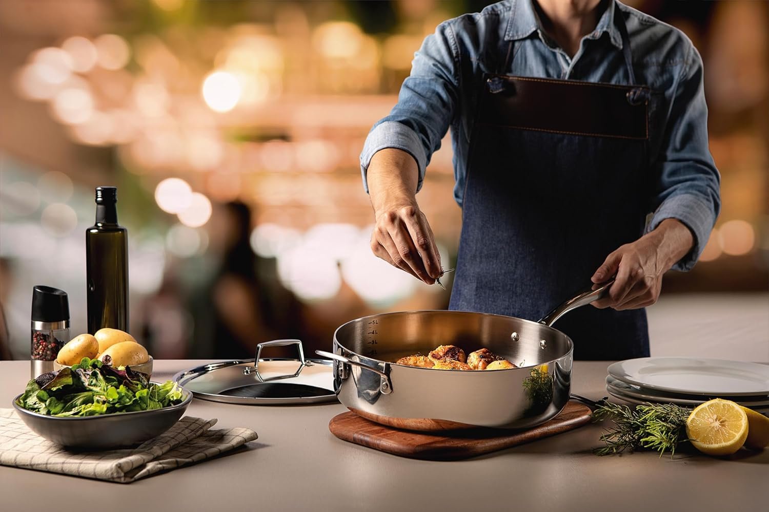 Frigideira Tramontina Grano em Aço Inox com Corpo Triplo com Tampa e Cabo 30 cm 5,6 L - Imagem 2