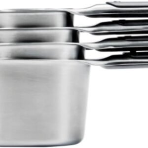 OXO Good Grips 4 copos medidores de aço inoxidável com botões magnéticos