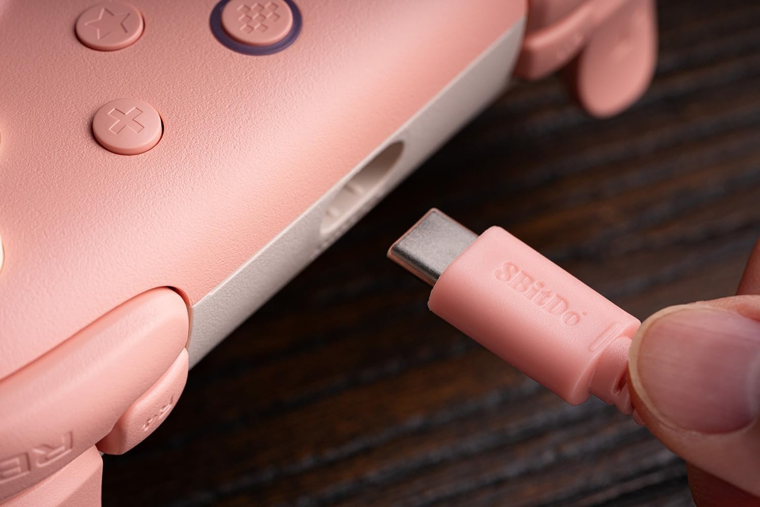 8Bitdo Ultimate 2C Wired Controller for Windows PC and Android, with 1000Hz Polling Rate, Hall Effect Joysticks and Hall Triggers, and Remappable L4/R4 Bumpers (Peach) - Imagem 7