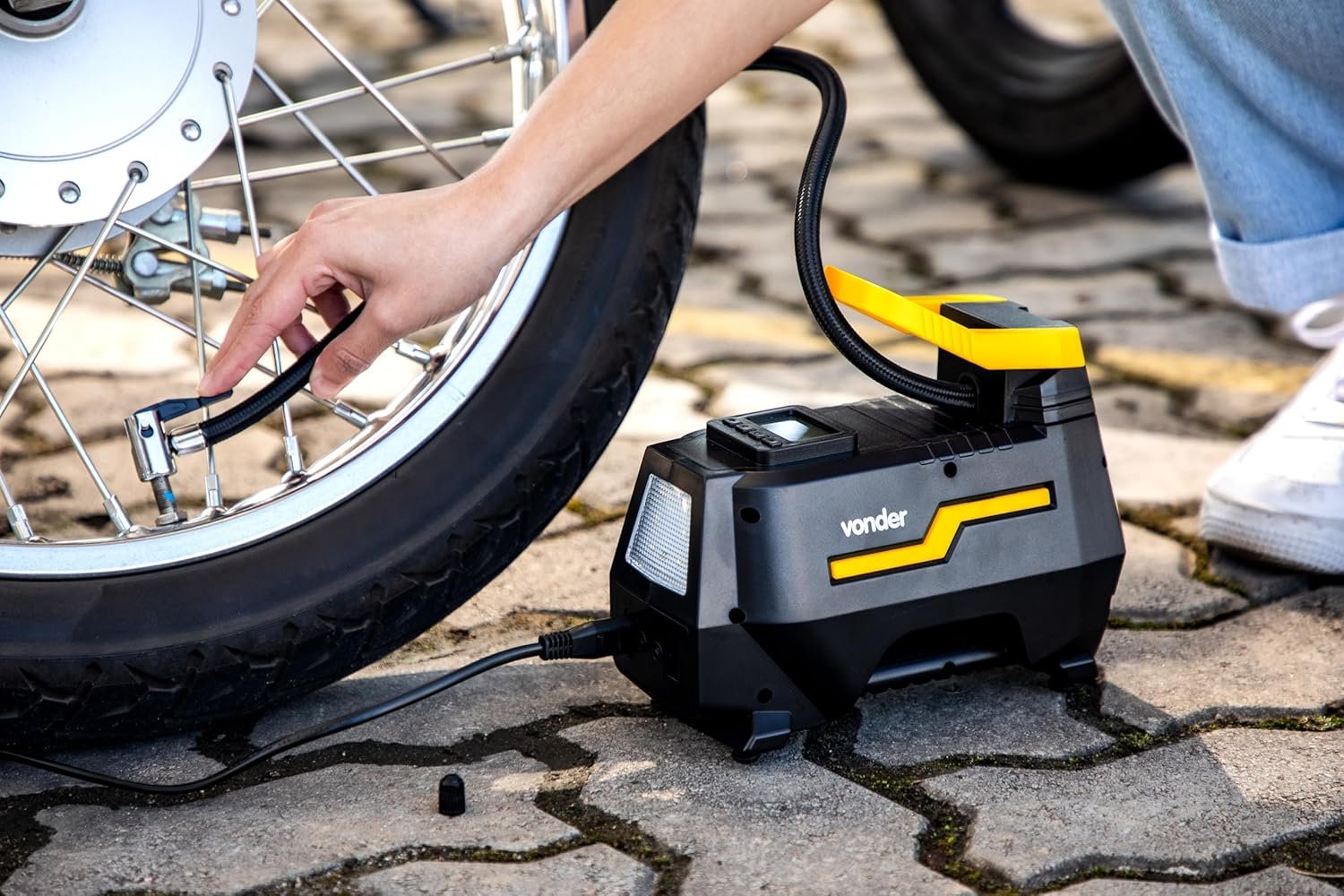 Vonder, Compressor De Ar Automotivo, Cav 150, 12 V Ou 127 V~ A 220 V~ Bivolt Automático. - Imagem 15