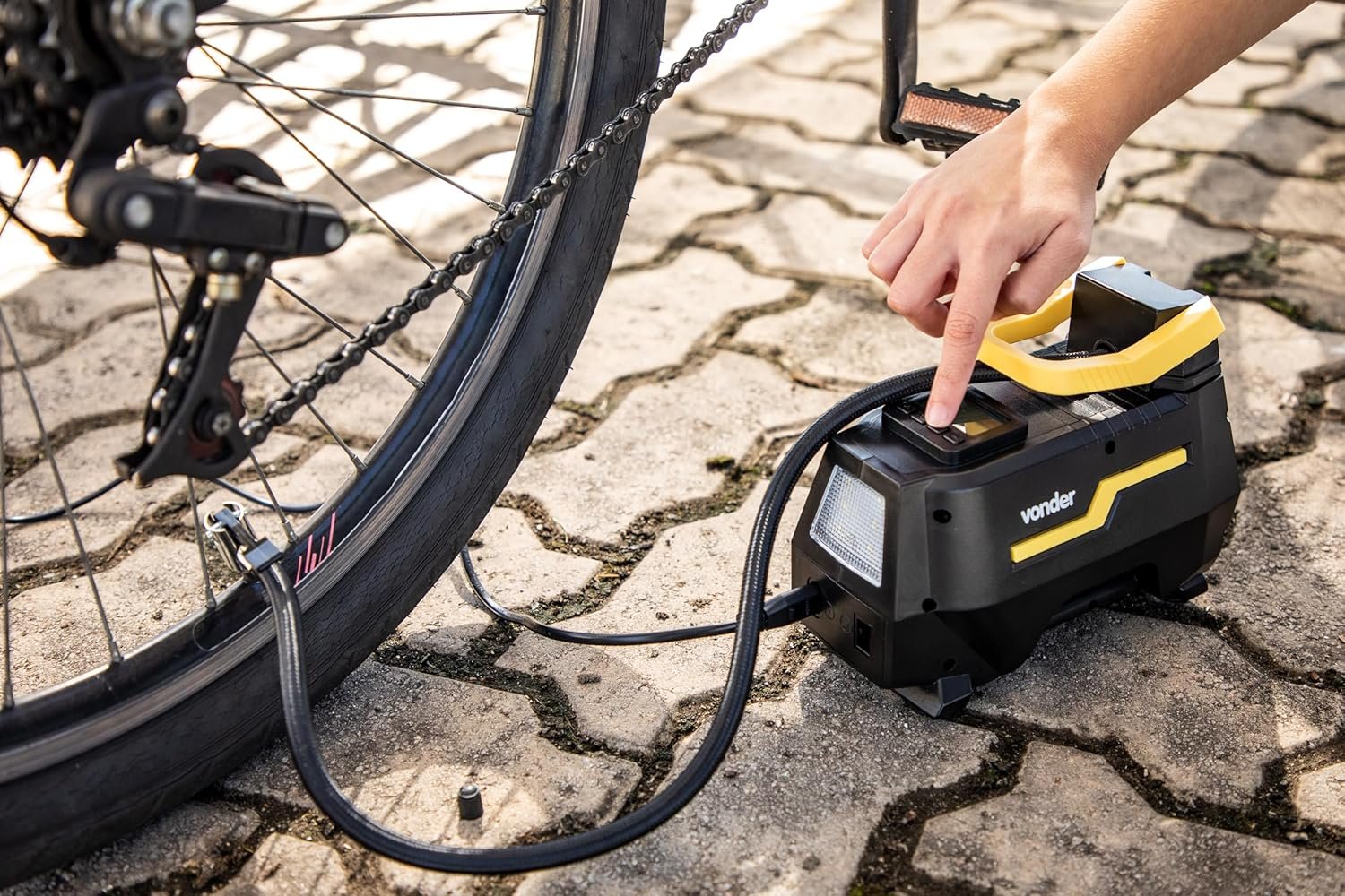 Vonder, Compressor De Ar Automotivo, Cav 150, 12 V Ou 127 V~ A 220 V~ Bivolt Automático. - Imagem 12