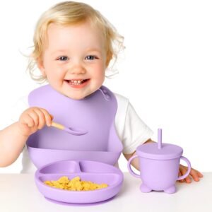 Kit Introdução Alimentar Bebê 8 Peças 100% Silicone Antitóxico Premium, Prato + Bowl Babador Copo + + 2 Talheres Ponta Silicone Cabo de Madeira + + Tampa com Canudo + 2 Talheres (Lilás)