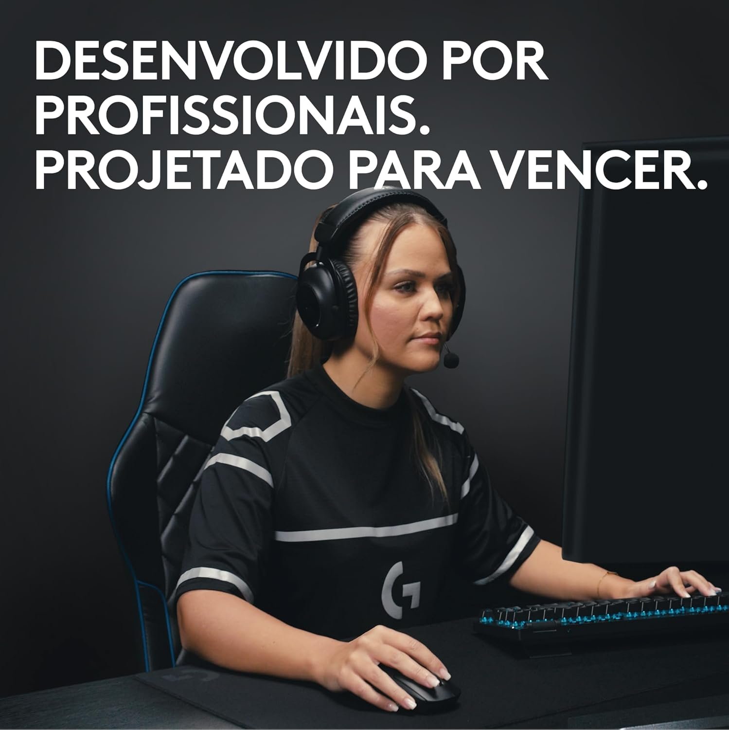 Mouse Gamer Sem Fio Logitech G PRO 2 LIGHTSPEED para Destros ou Canhotos, 4 Botões Programáveis e Removíveis, Sensor Hero 2 44K DPI, Carregamento USB-C, PC/Mac - Branco - Imagem 2