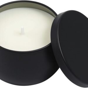 Vela Artesanal Aromática 160ml – Aroma Vanilla – 100g Cera Premium – Lata Metálica Preta – Vela Sofisticada e Decorativa Vela Artesanal Aromática 160ml – Aroma Vanilla – 100g Cera Premium – Lata Metálica Preta – Vela Sofisticada e Decorativa