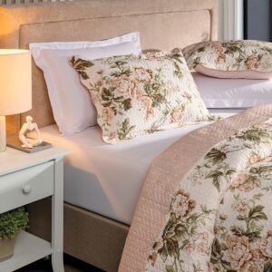 Kit Cobre Leito Colcha Boutis 3 Peças Matelado Ultrassônico Estampado Dupla Face Porta Travesseiro Aba Americana Micro Percal 150 Fios (Beatriz Rose, Casal)